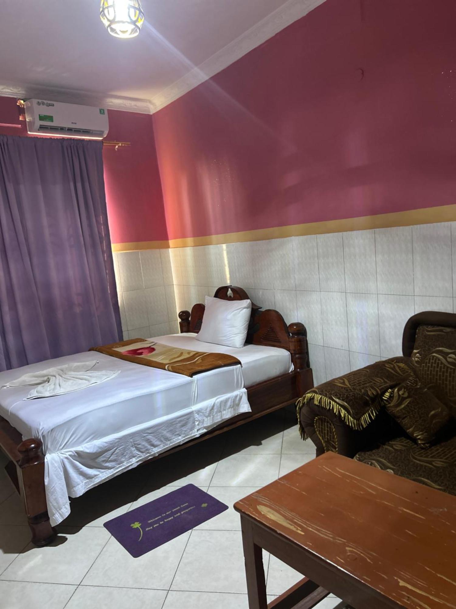 Tanpak Gardens Bnb Bed and Breakfast Νταρ ες Σαλάμ Εξωτερικό φωτογραφία